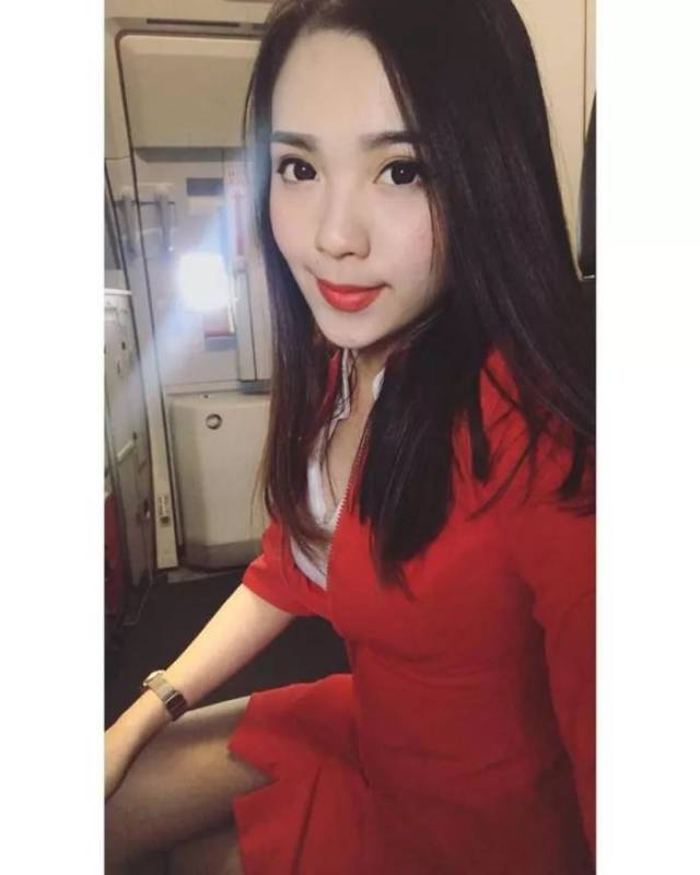雨伞下的玫瑰